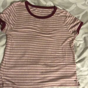 American Eagle pink toned shirt